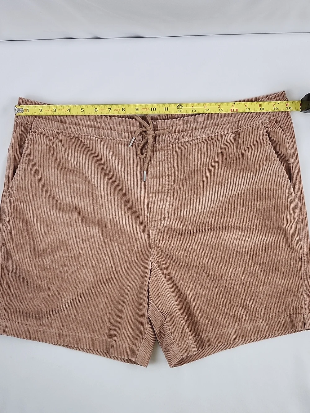 C&C California Corduroy Shorts Mens XL  Elastic Drawstring Waist Surfer Beach